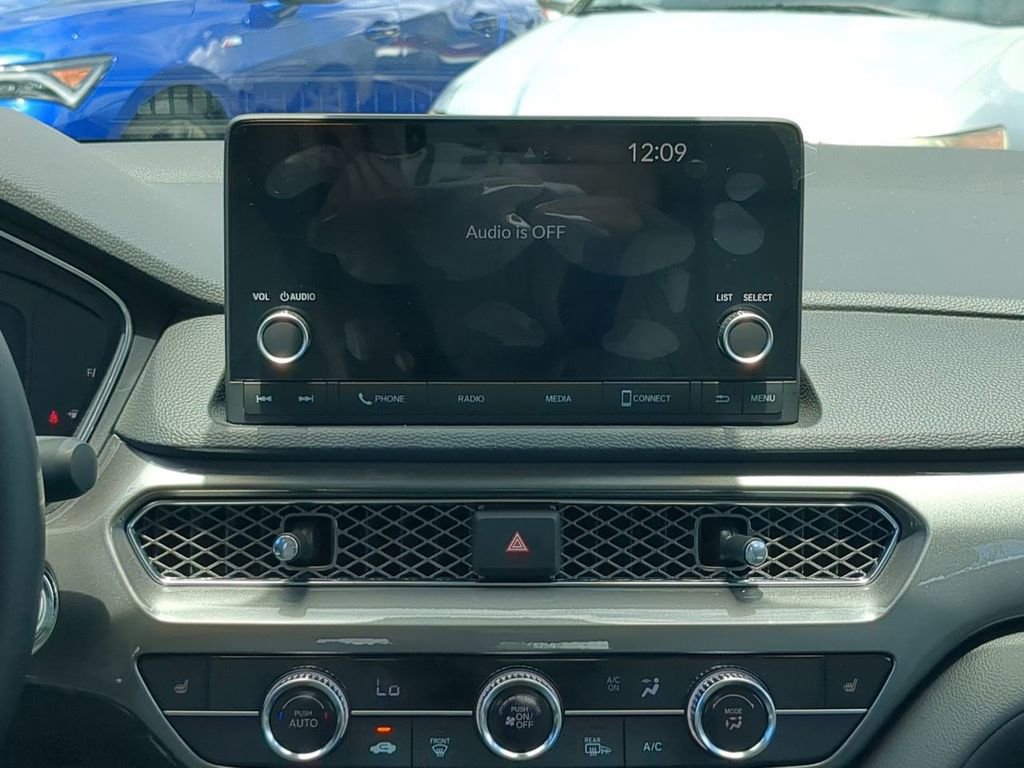 New 2025 Acura Integra Base image 18