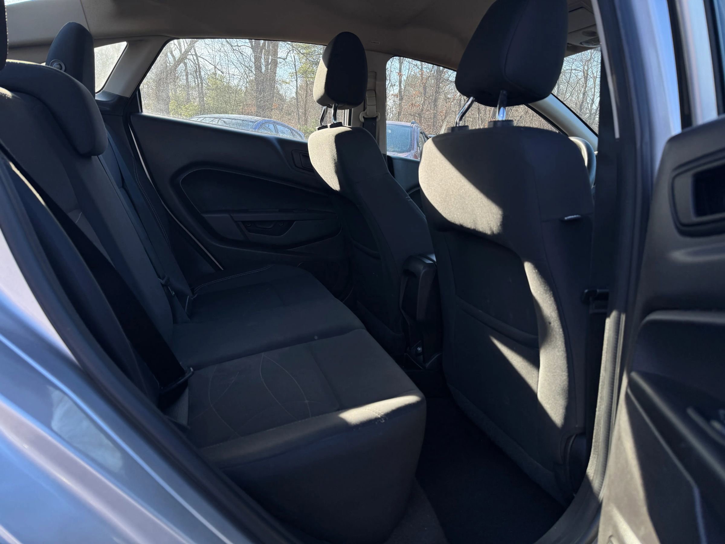 Used 2017 Ford Fiesta SE image 14