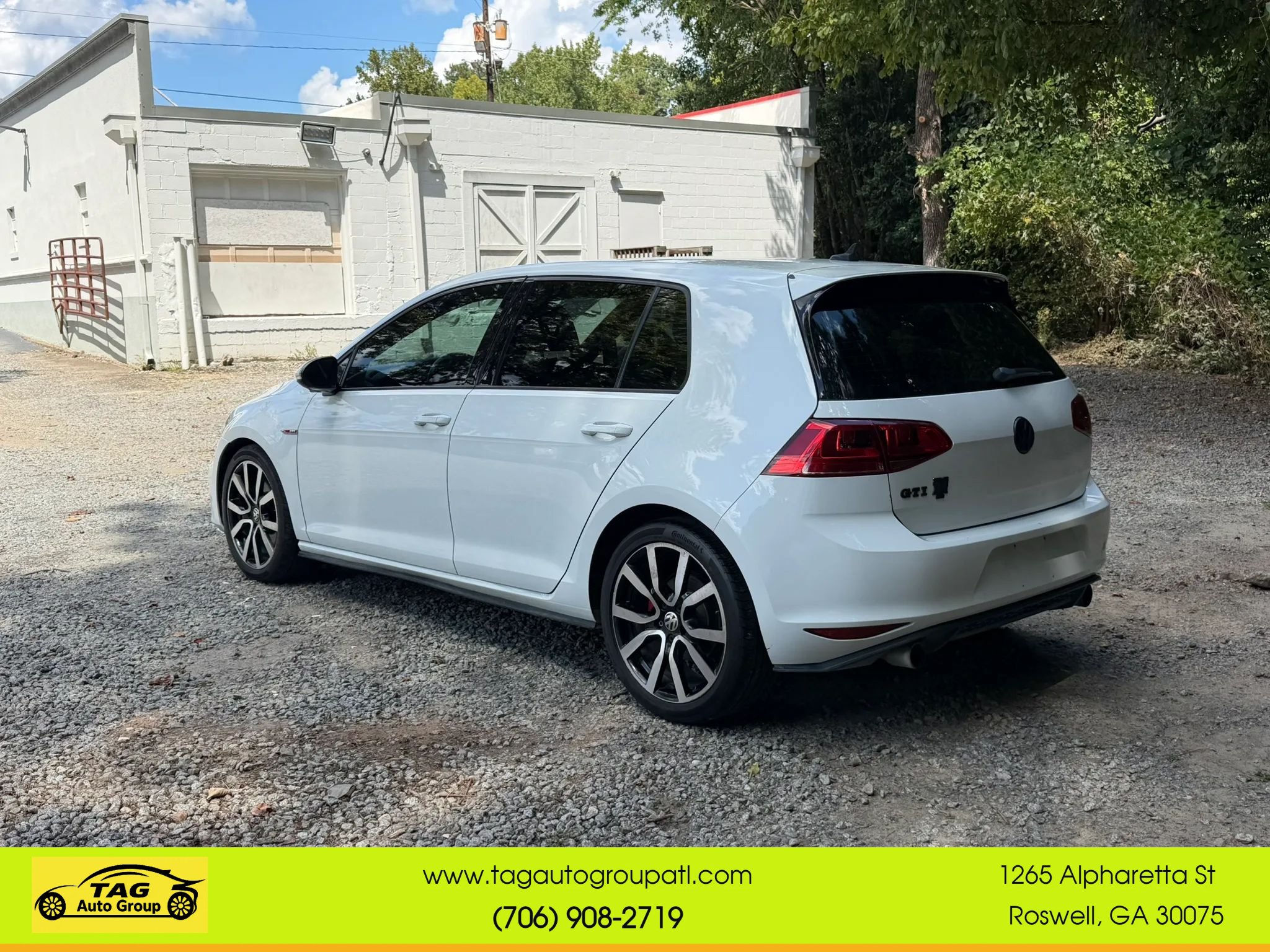 Used 2017 Volkswagen GTI SE FWD image 6