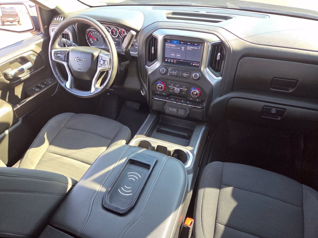 Used 2021 Chevrolet Silverado 1500 LT Trail Boss w/ Bed Protection Package AWD/4WD image 31
