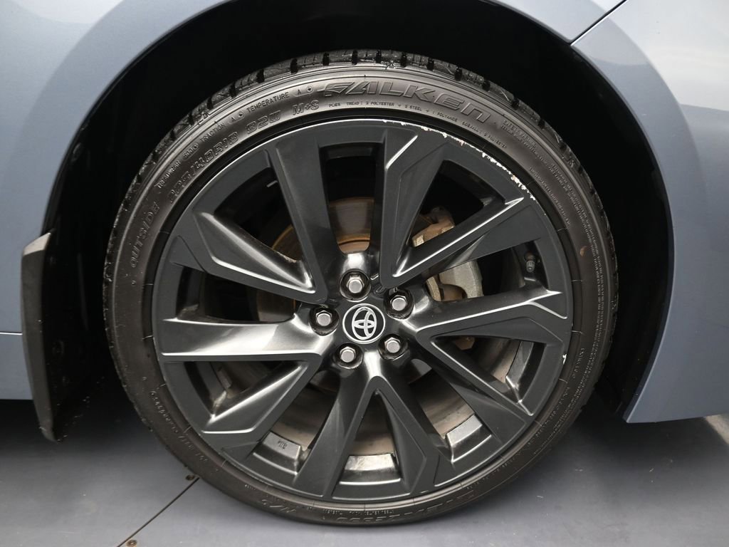 Used 2023 Toyota Corolla SE FWD image 5