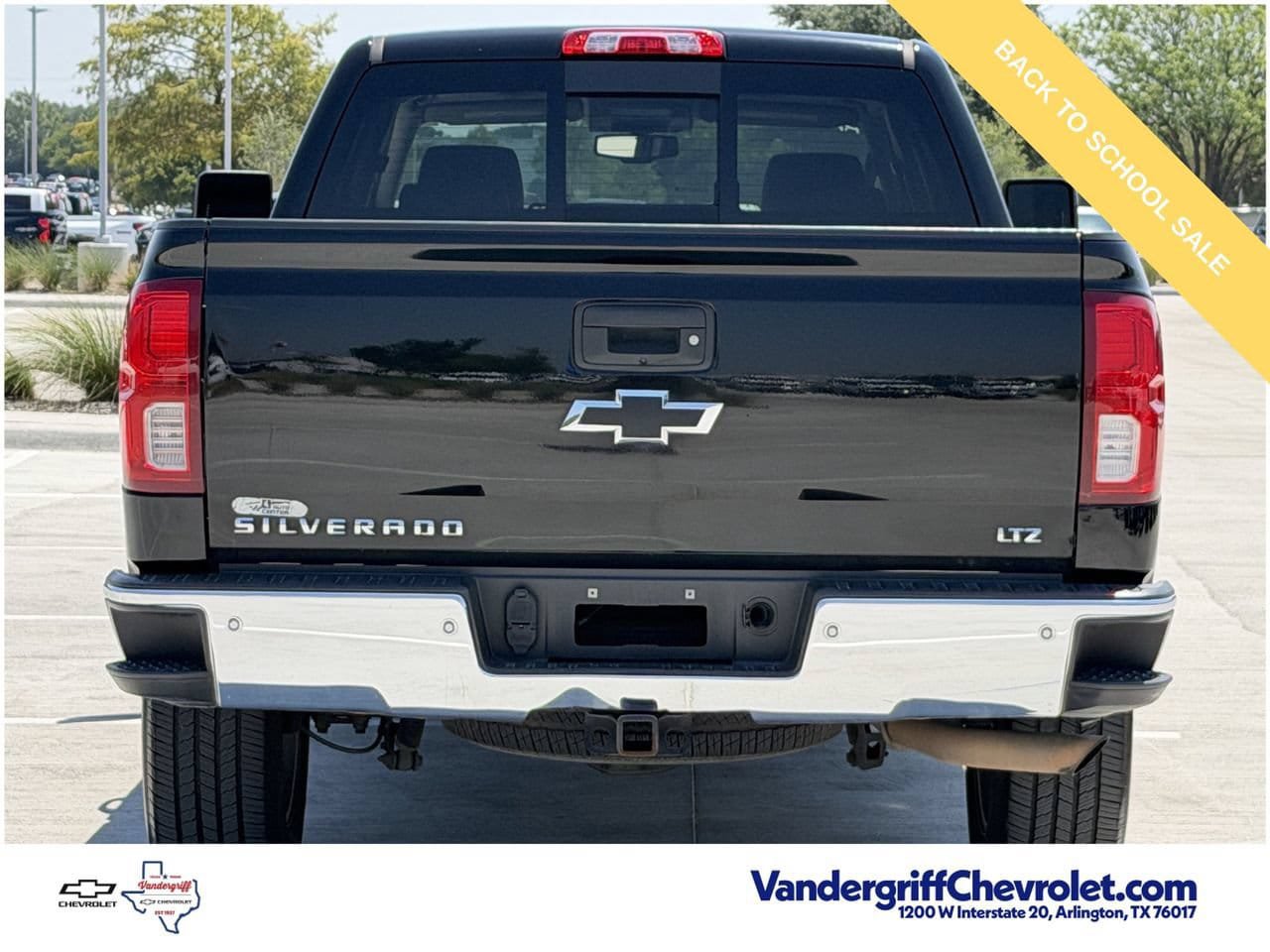Used 2017 Chevrolet Silverado 1500 LTZ w/ LTZ Plus Package AWD/4WD image 5
