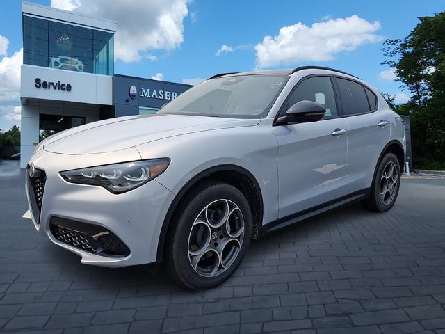 New 2026 Alfa Romeo Stelvio Sprint AWD/4WD image 2