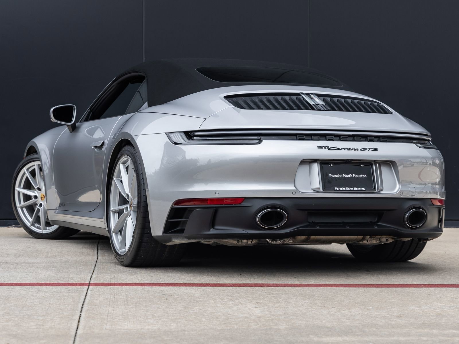 Certified 2024 Porsche 911 Carrera GTS image 10