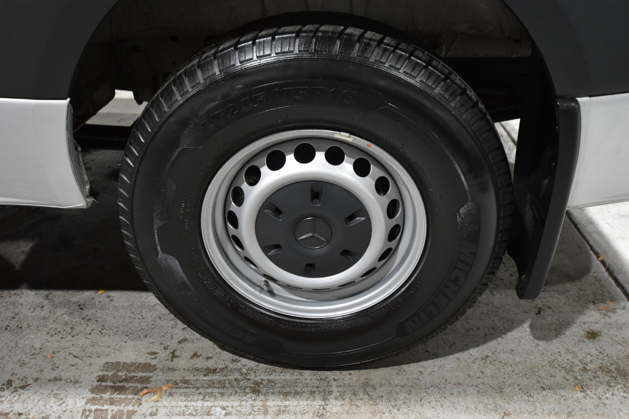 Used 2021 Mercedes-Benz Sprinter 2500 image 55