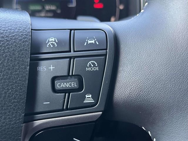 Used 2025 Toyota Camry SE image 20