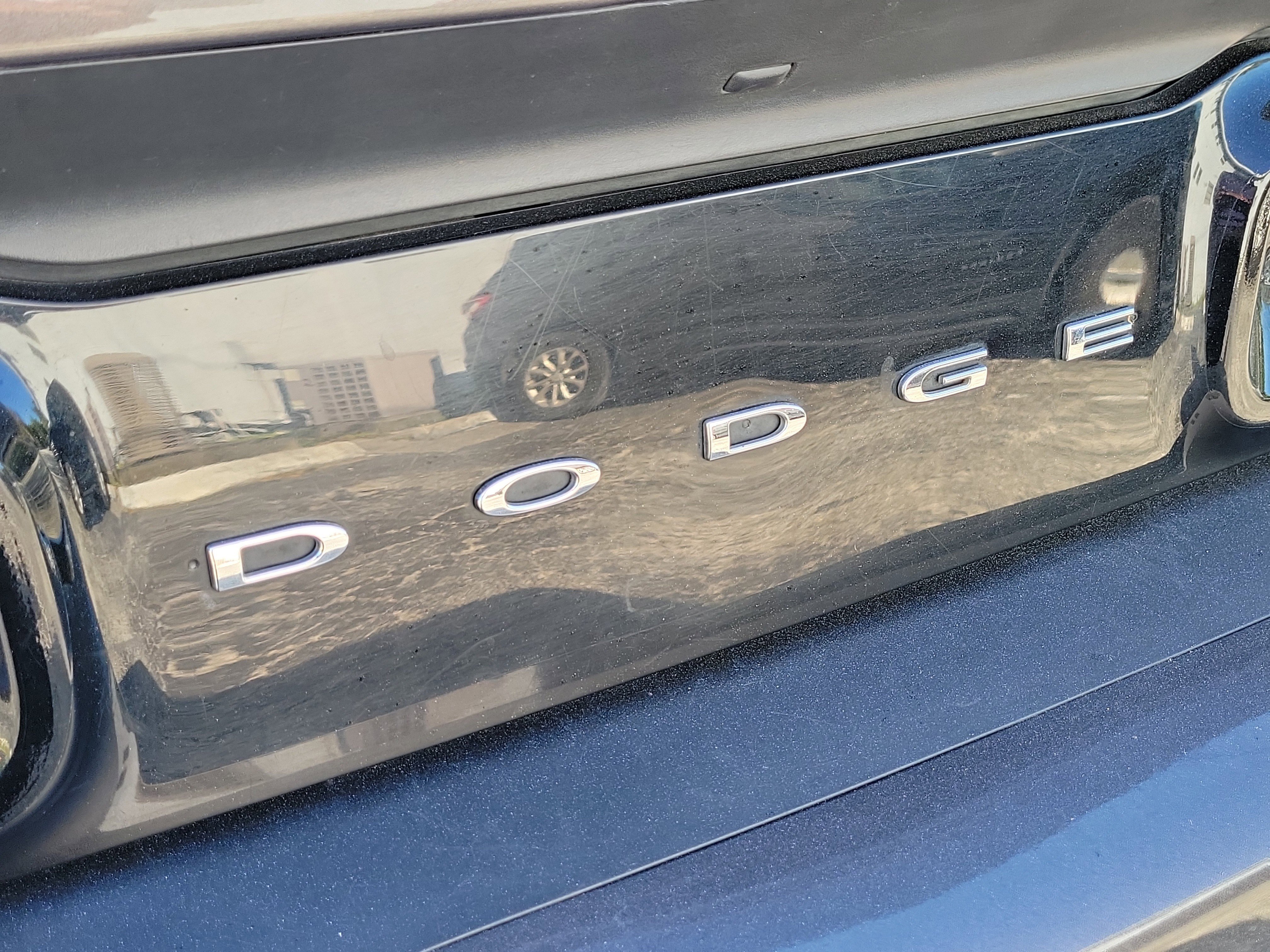 Used 2022 Dodge Challenger R/T image 7