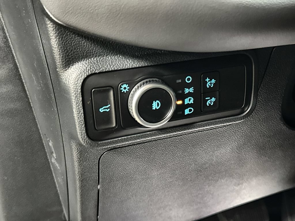 New 2026 Ford Explorer Active w/ Active Comfort Package AWD/4WD image 16