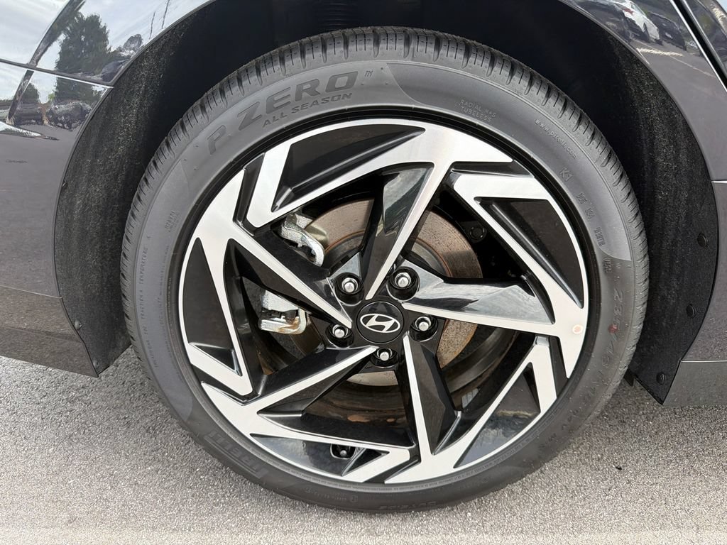 New 2026 Hyundai Sonata SEL FWD image 18