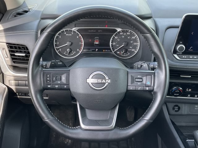 Used 2025 Nissan Rogue SV FWD image 11