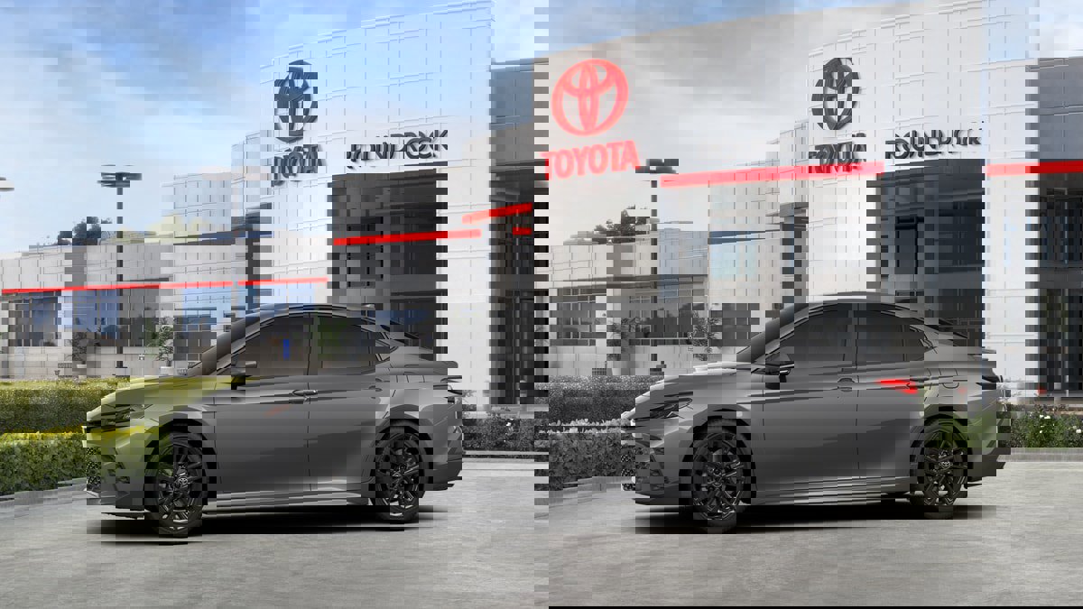 New 2026 Toyota Camry SE image 3