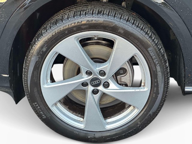Certified 2025 Audi Q5 Premium Plus AWD/4WD image 10