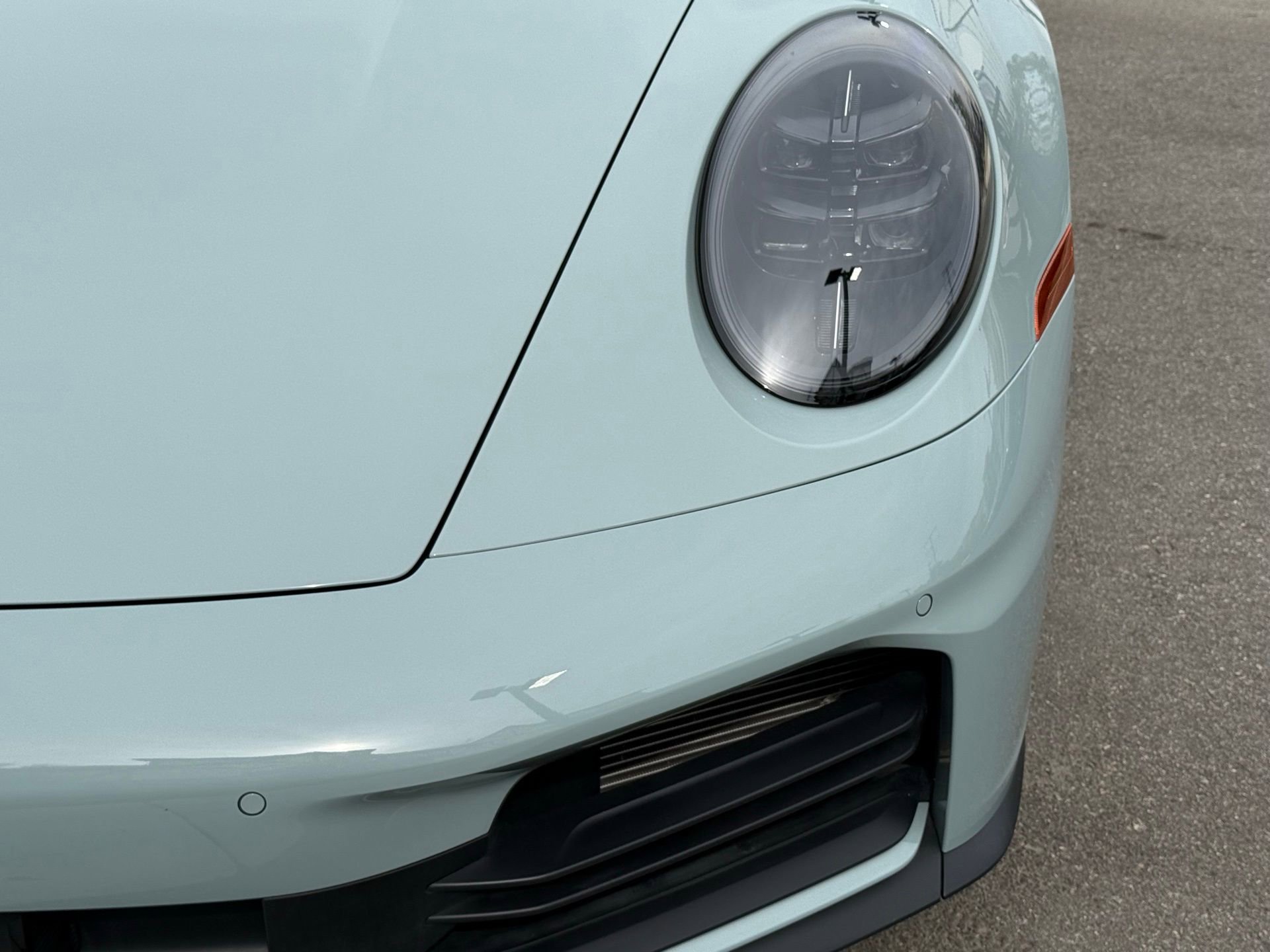 Used 2025 Porsche 911 Carrera image 11