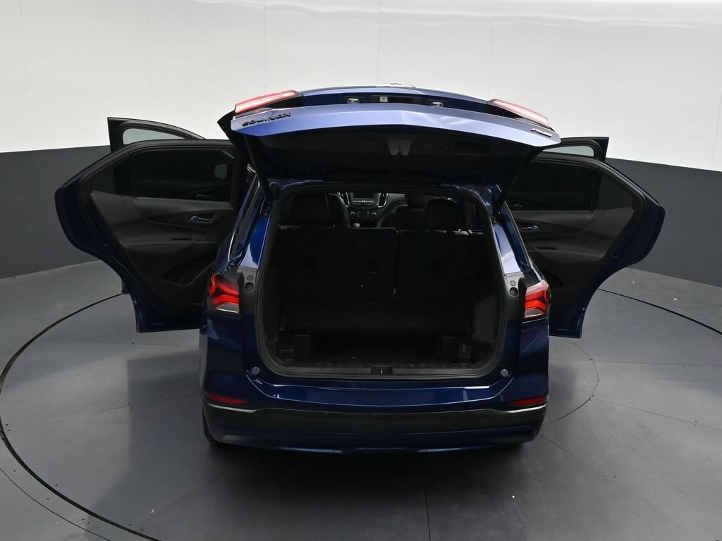 Used 2023 Chevrolet Equinox RS FWD image 41