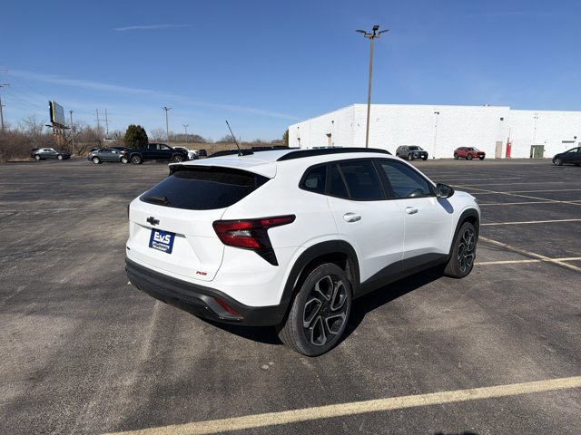 New 2026 Chevrolet Trax RS image 5