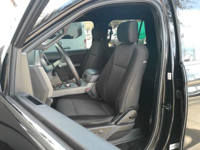 Used 2019 Ford Expedition Max XLT image 16