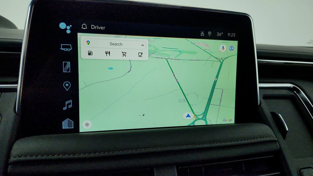 Used 2024 Chevrolet Tahoe High Country w/ Advanced Technology Package image 19