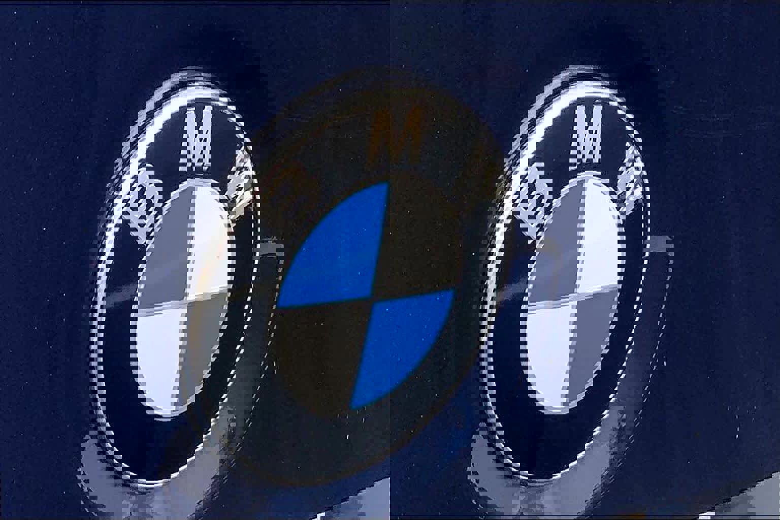 Used 2016 BMW 320i Sedan image 28