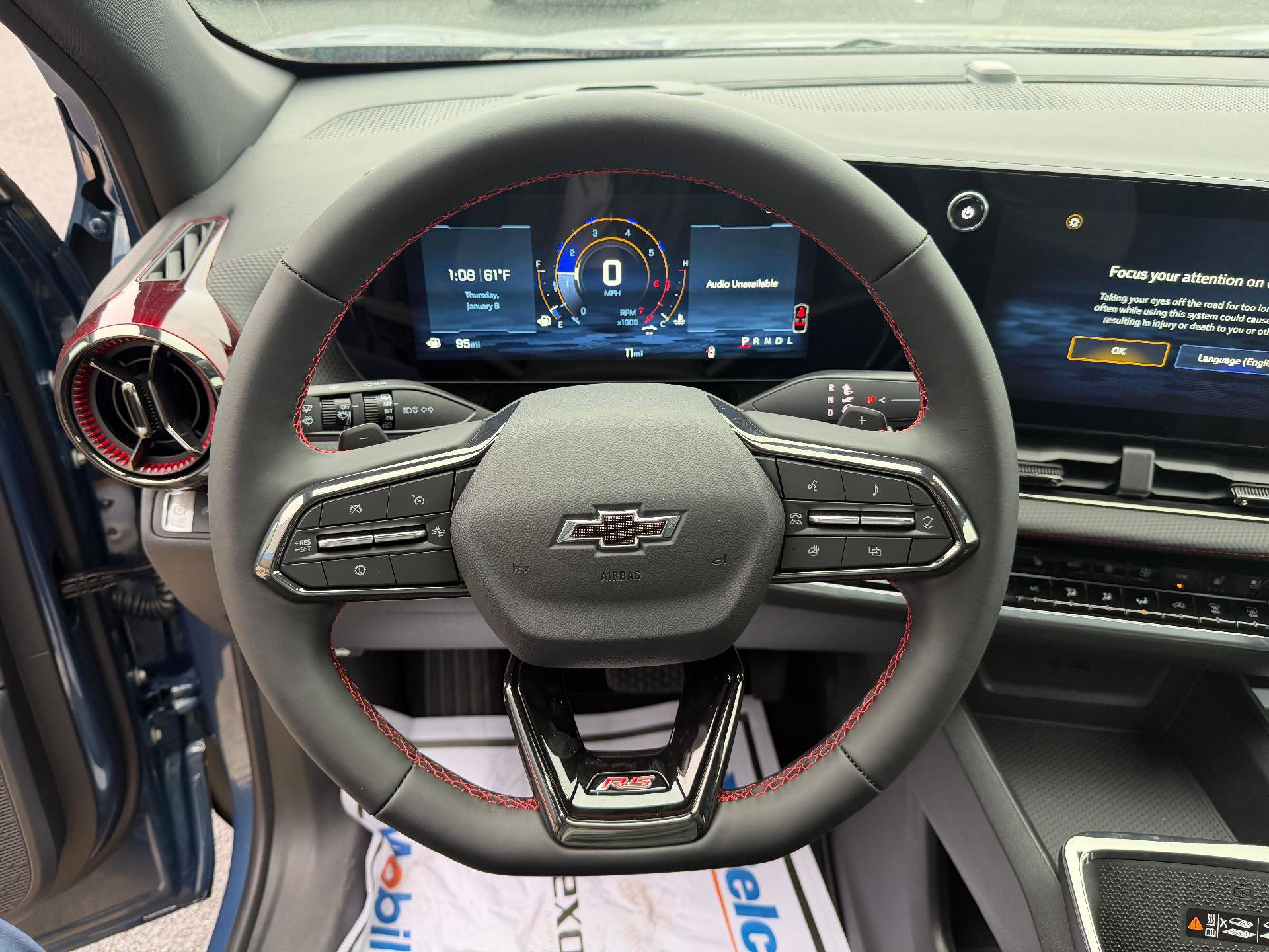 New 2026 Chevrolet Equinox RS w/ Convenience Package III FWD image 13