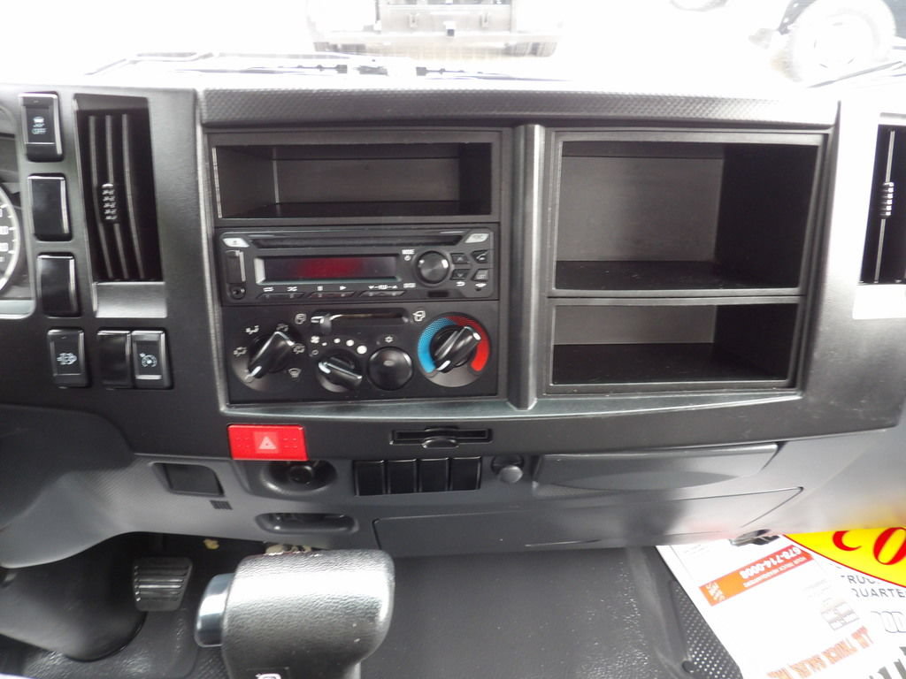 Used 2024 Chevrolet Low Cab Forward 5500HD RWD image 34