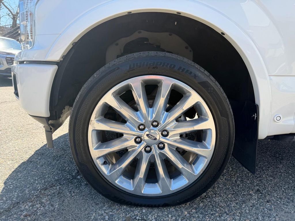 Used 2018 Ford F150 Limited w/ Trailer Tow Package image 10