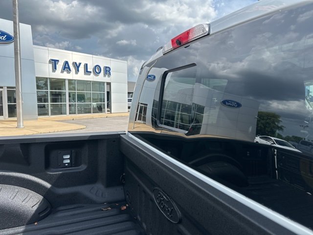 New 2025 Ford F250 Lariat w/ Lariat Ultimate Package image 12