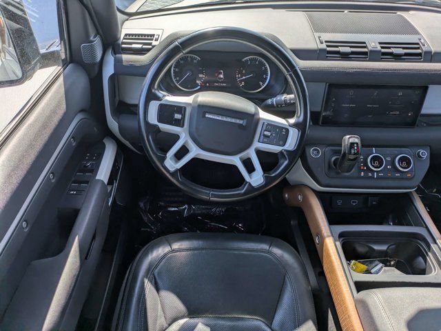 Used 2023 Land Rover Defender 110 SE AWD/4WD image 12