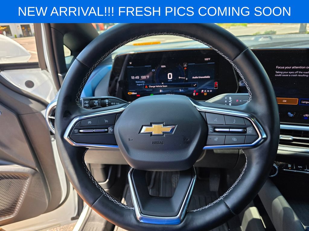 Used 2024 Chevrolet Equinox EV LT FWD image 12