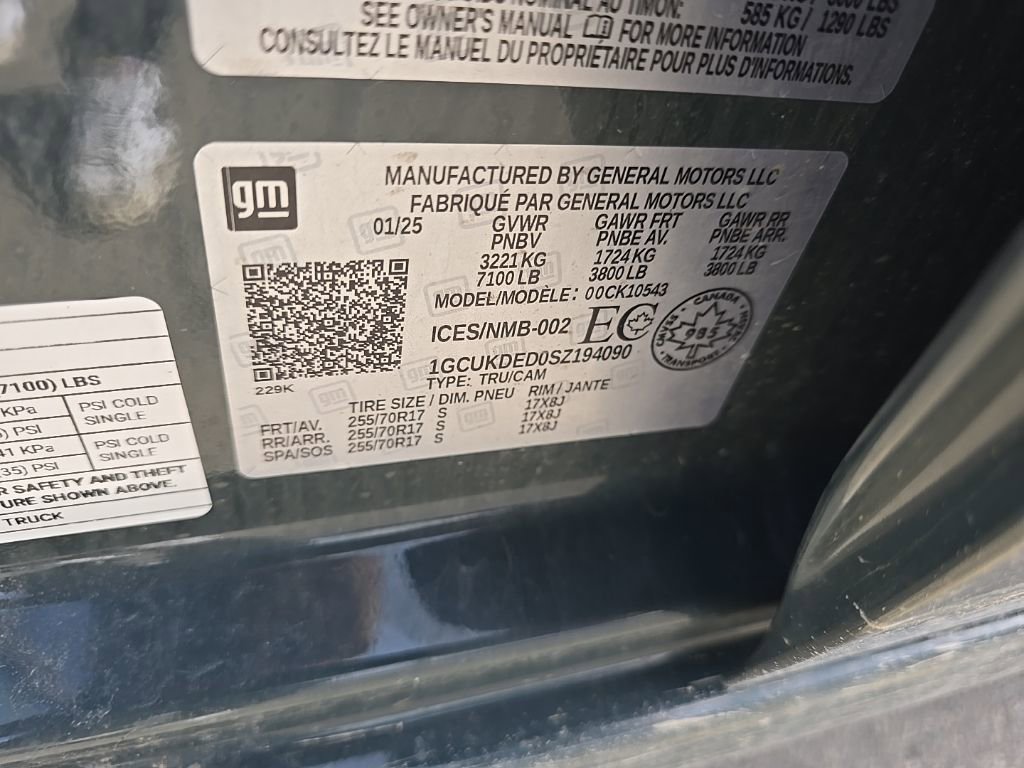 Used 2025 Chevrolet Silverado 1500 LT image 9