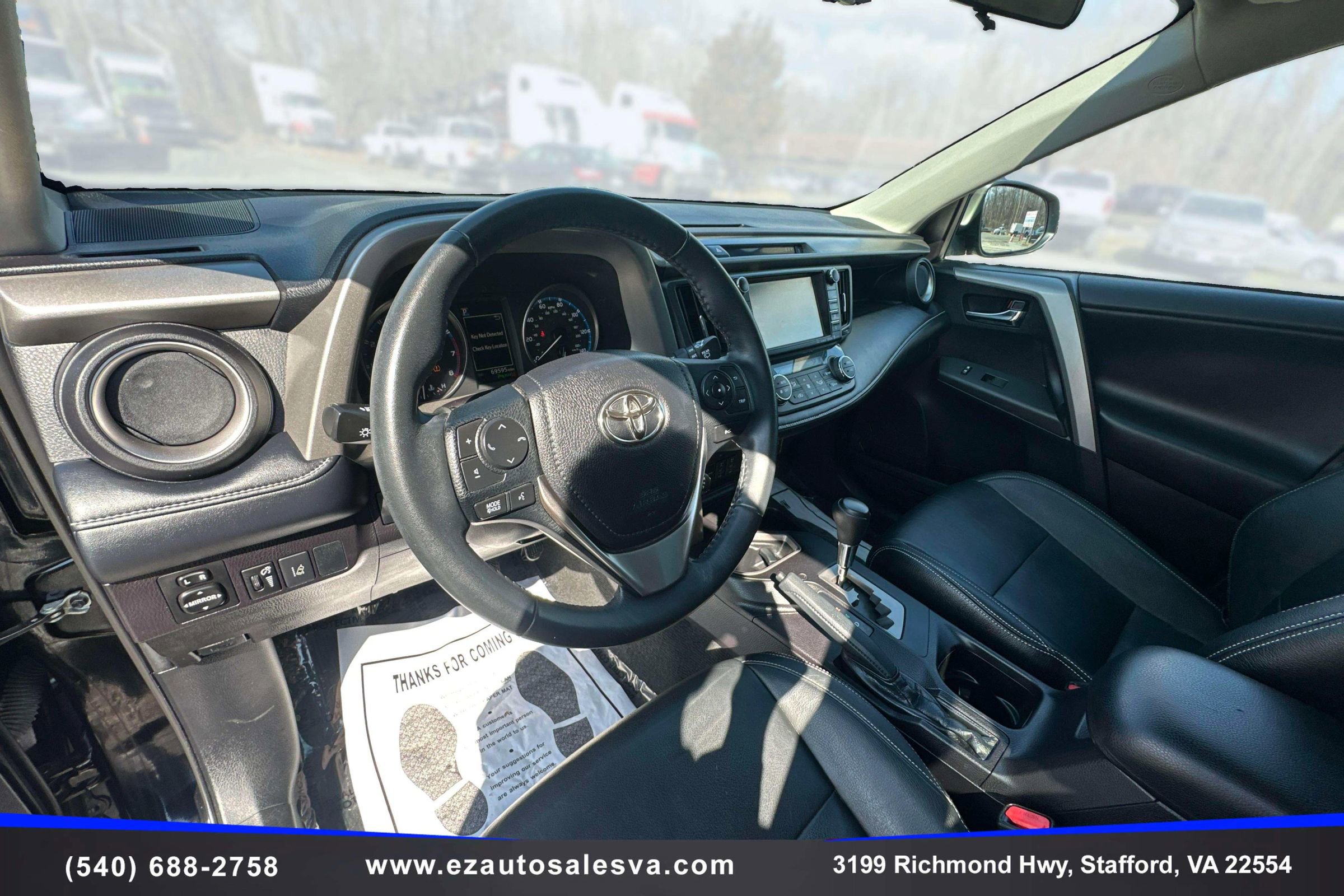 Used 2018 Toyota RAV4 XLE image 16