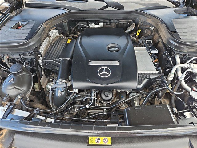 Certified 2019 Mercedes-Benz GLC 300 4MATIC image 29
