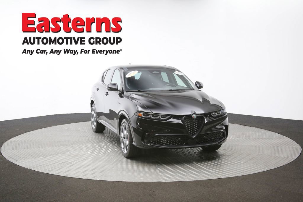 Used 2024 Alfa Romeo Tonale Veloce image 48
