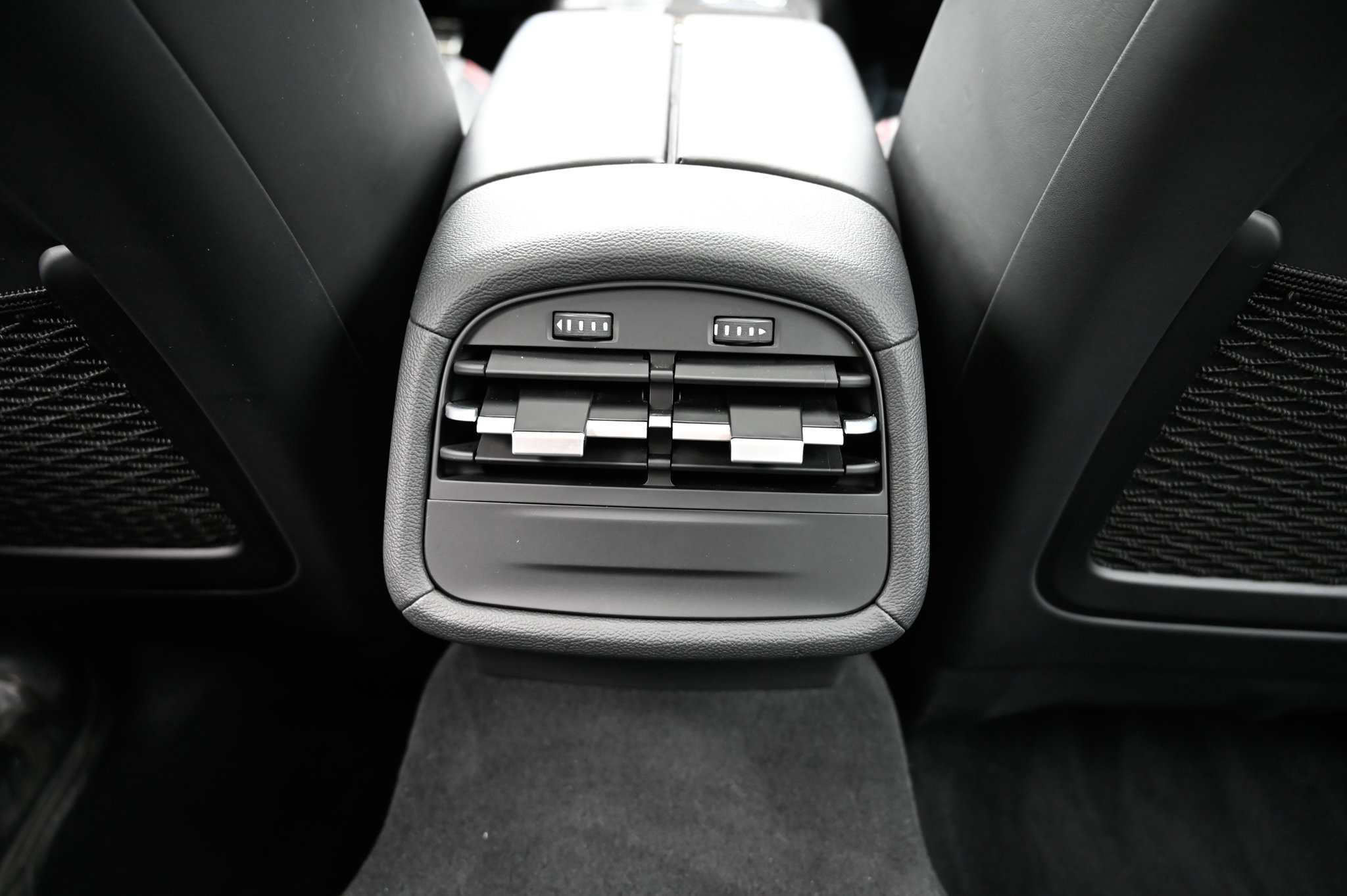 Used 2021 Maserati Ghibli Trofeo RWD image 42