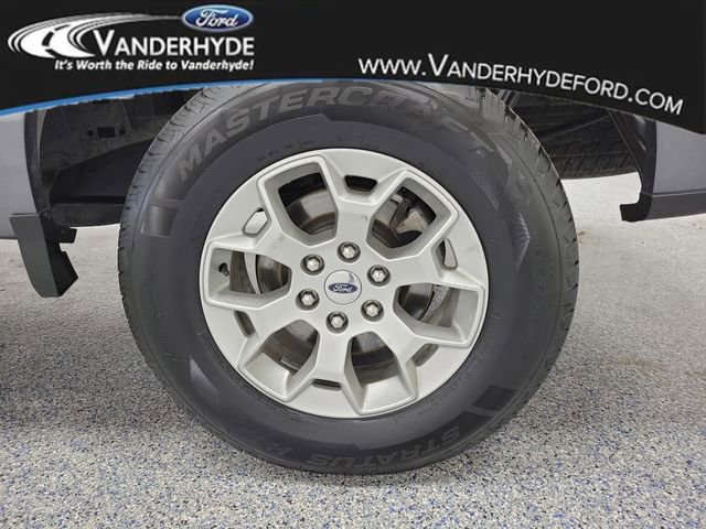 Used 2023 Ford F150 XLT image 5