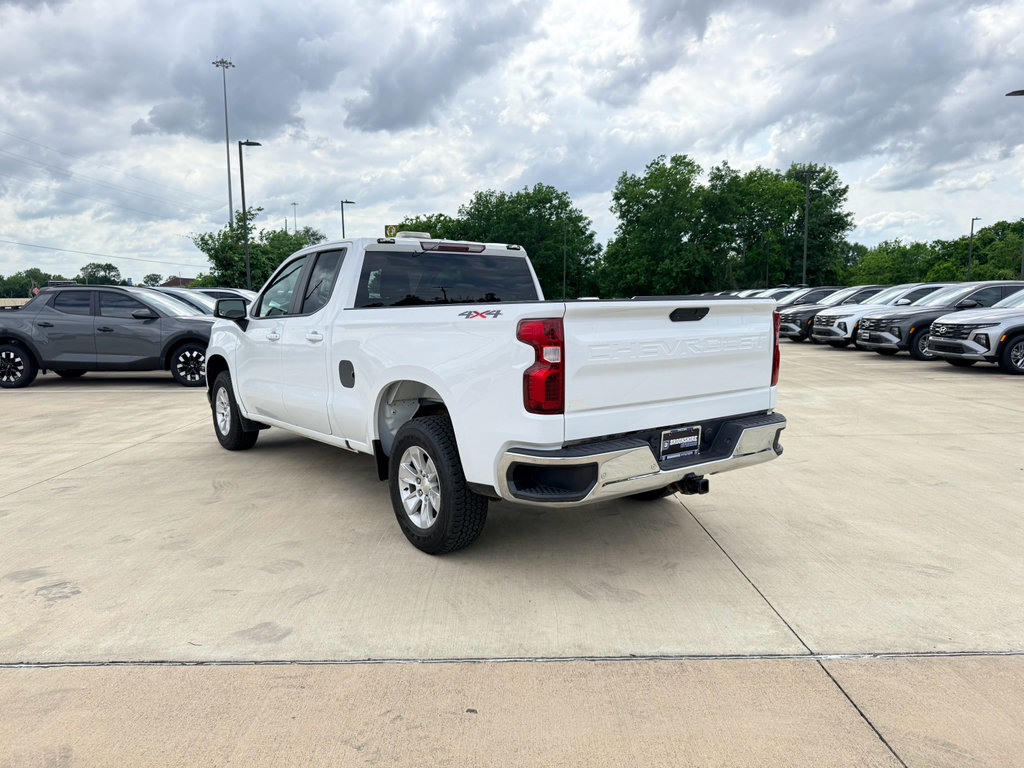 Used 2021 Chevrolet Silverado 1500 LT w/ Safety Package II AWD/4WD image 7