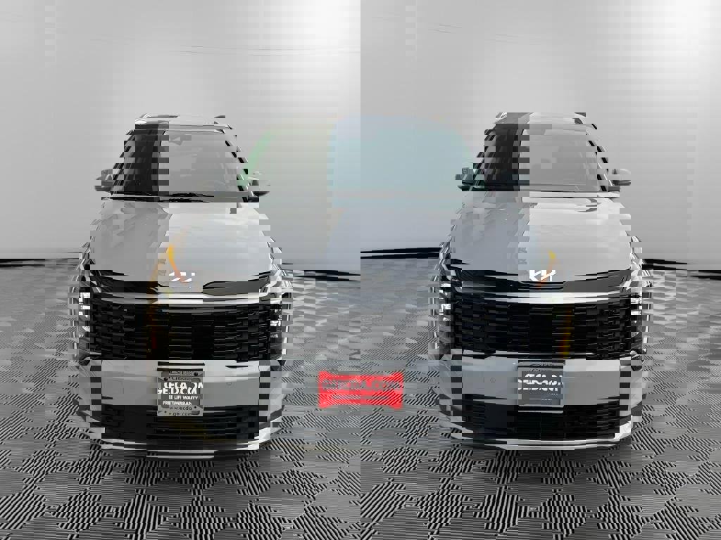 New 2026 Kia Sportage AWD Hybrid image 2