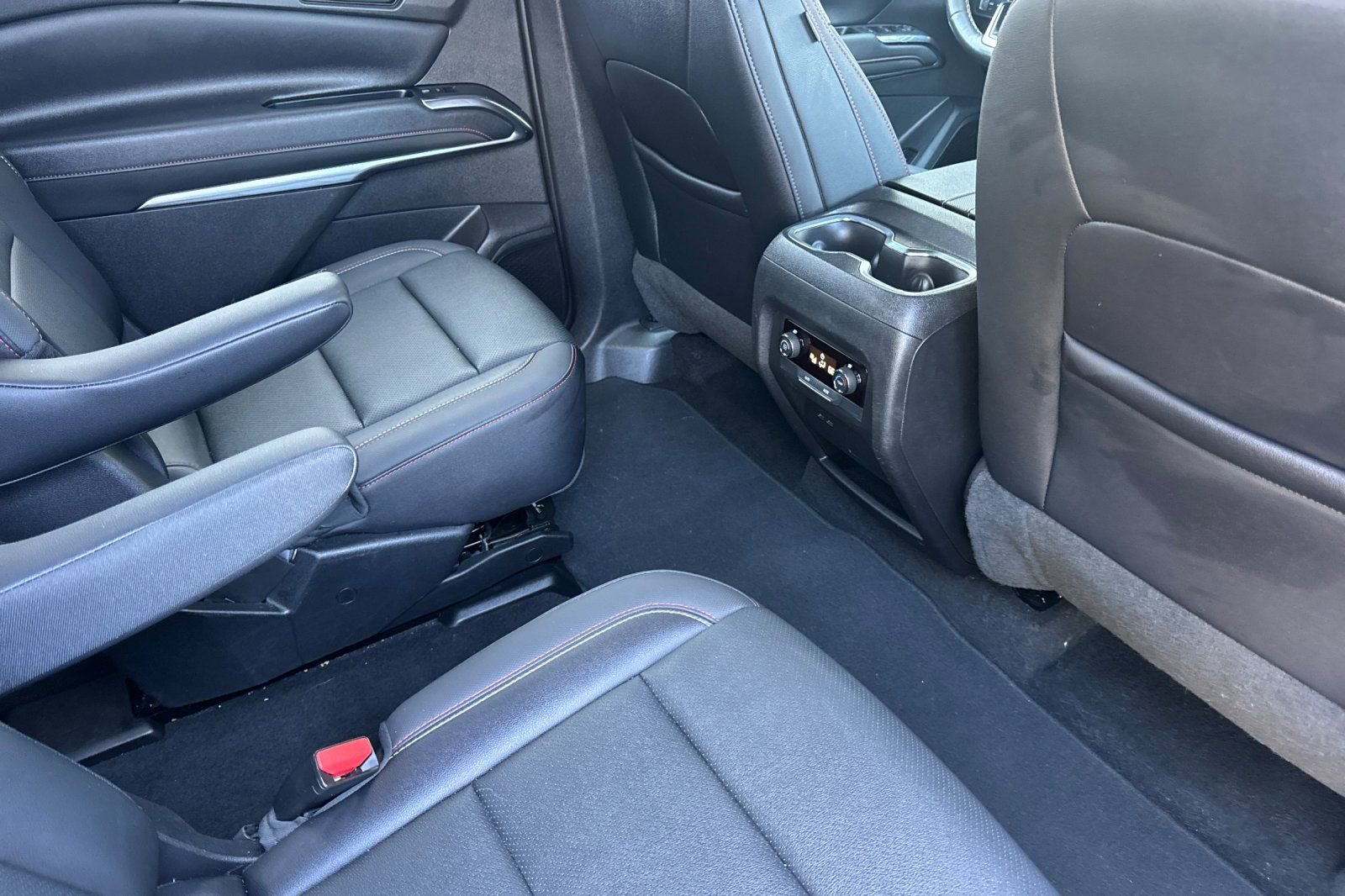 Used 2025 Chevrolet Traverse Z71 AWD/4WD image 20
