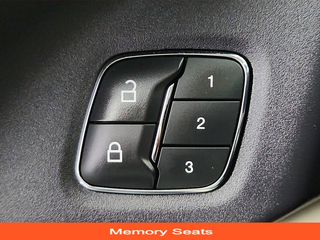 Used 2021 Ford Expedition Platinum image 34