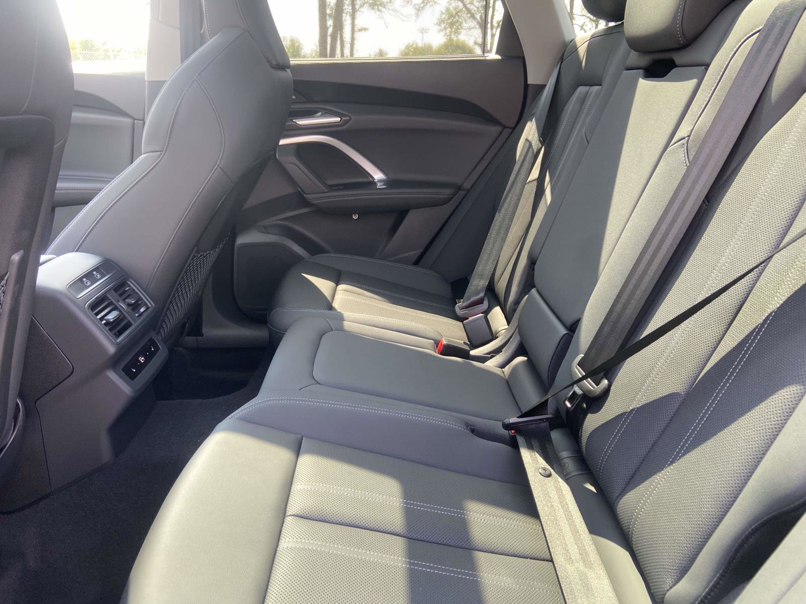 New 2025 Audi Q5 Prestige image 13