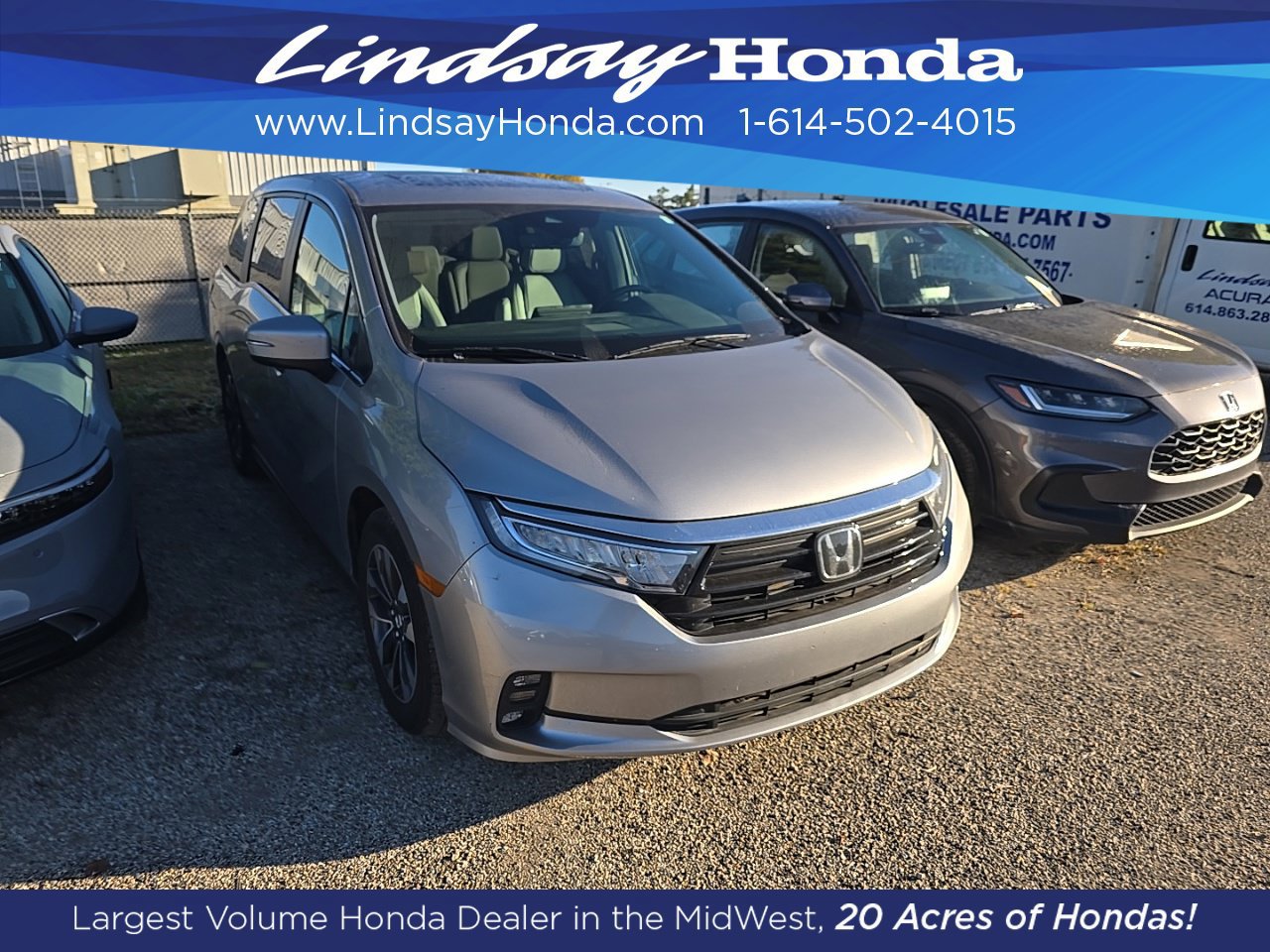 Used 2024 Honda Odyssey EX-L image 3