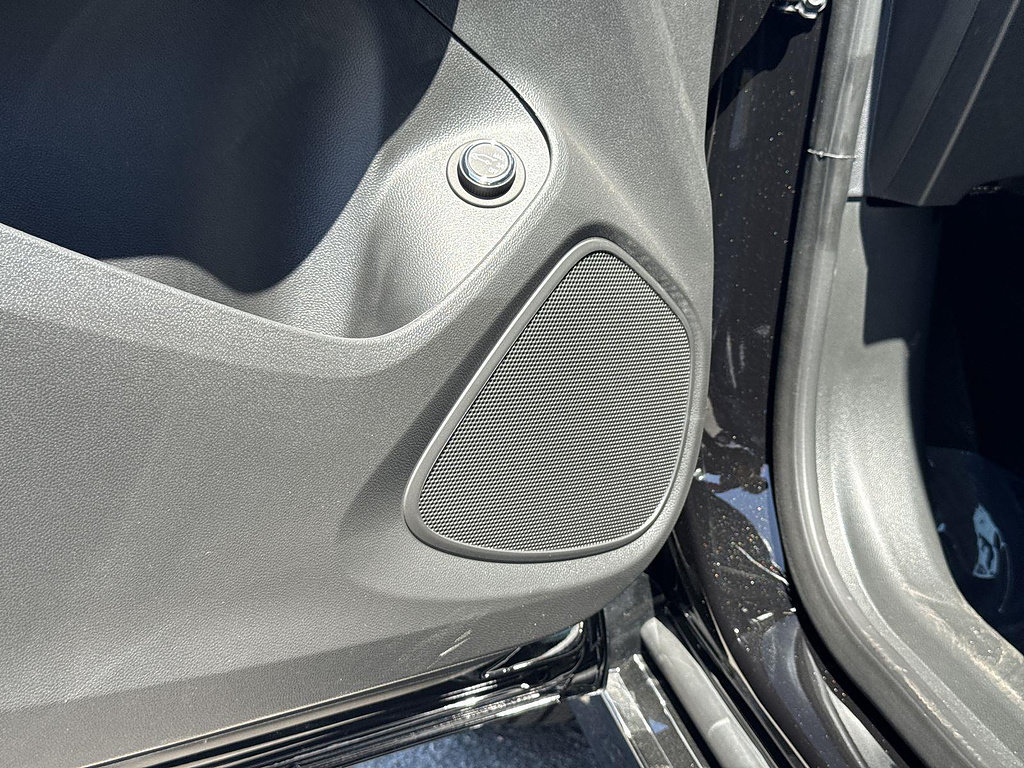 New 2026 Buick Encore GX Sport Touring w/ Advanced Technology Package FWD image 19