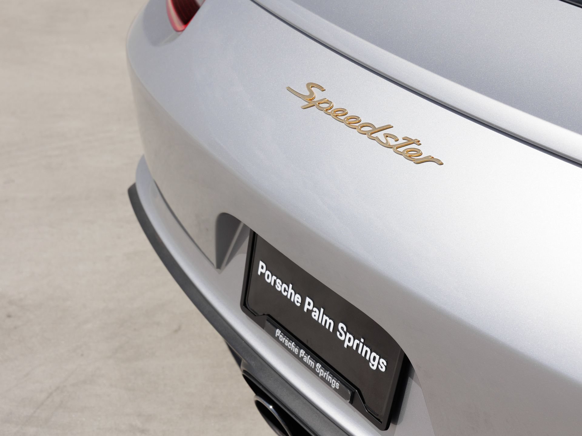 Certified 2019 Porsche 911 Speedster RWD image 12