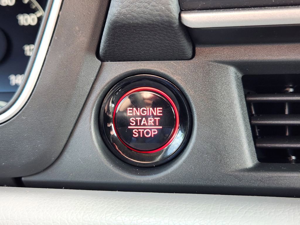 Used 2023 Honda Pilot LX image 23