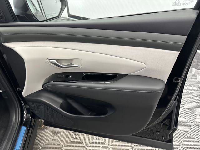New 2026 Hyundai Tucson Limited FWD image 16
