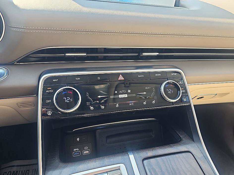 Used 2024 Genesis GV80 2.5T w/ Advanced Package AWD/4WD image 28