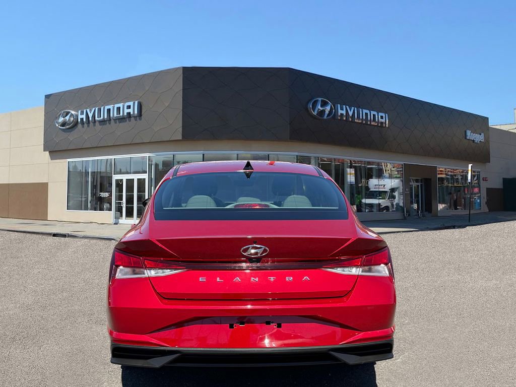Certified 2023 Hyundai Elantra SEL w/ Convenience Package FWD image 6