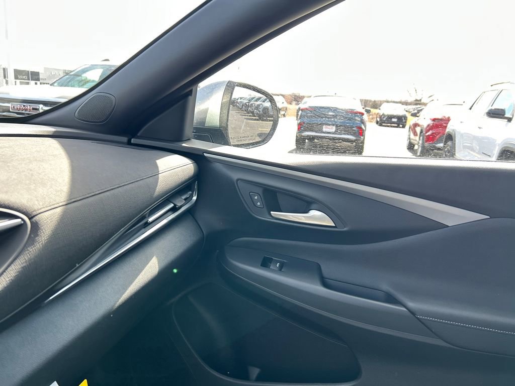New 2026 Buick Envista Preferred FWD image 28