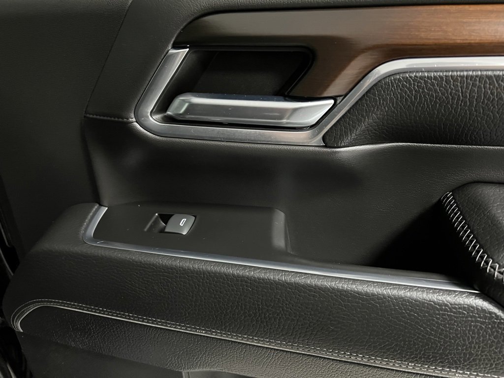 Used 2024 GMC Sierra 3500 Denali w/ Denali Reserve Package image 62