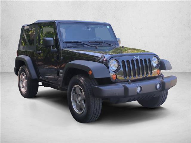 Used 2013 Jeep Wrangler Sport AWD/4WD video 3