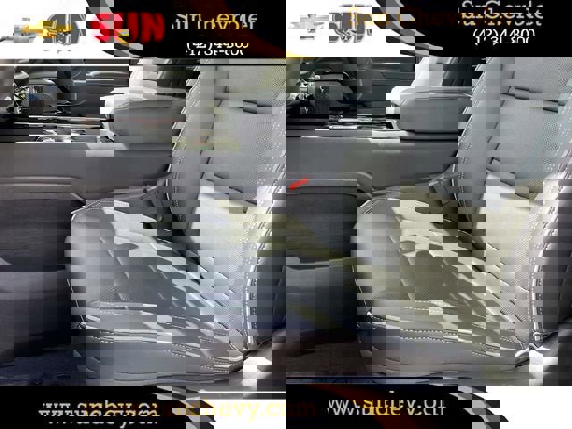 New 2026 Chevrolet Silverado EV LT image 12